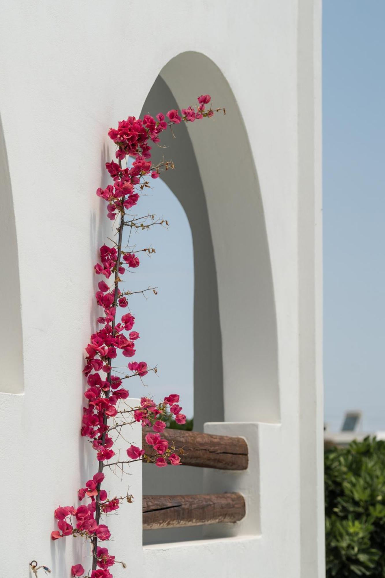 Strogili Hotel - Adults Only Kamari  Exterior photo