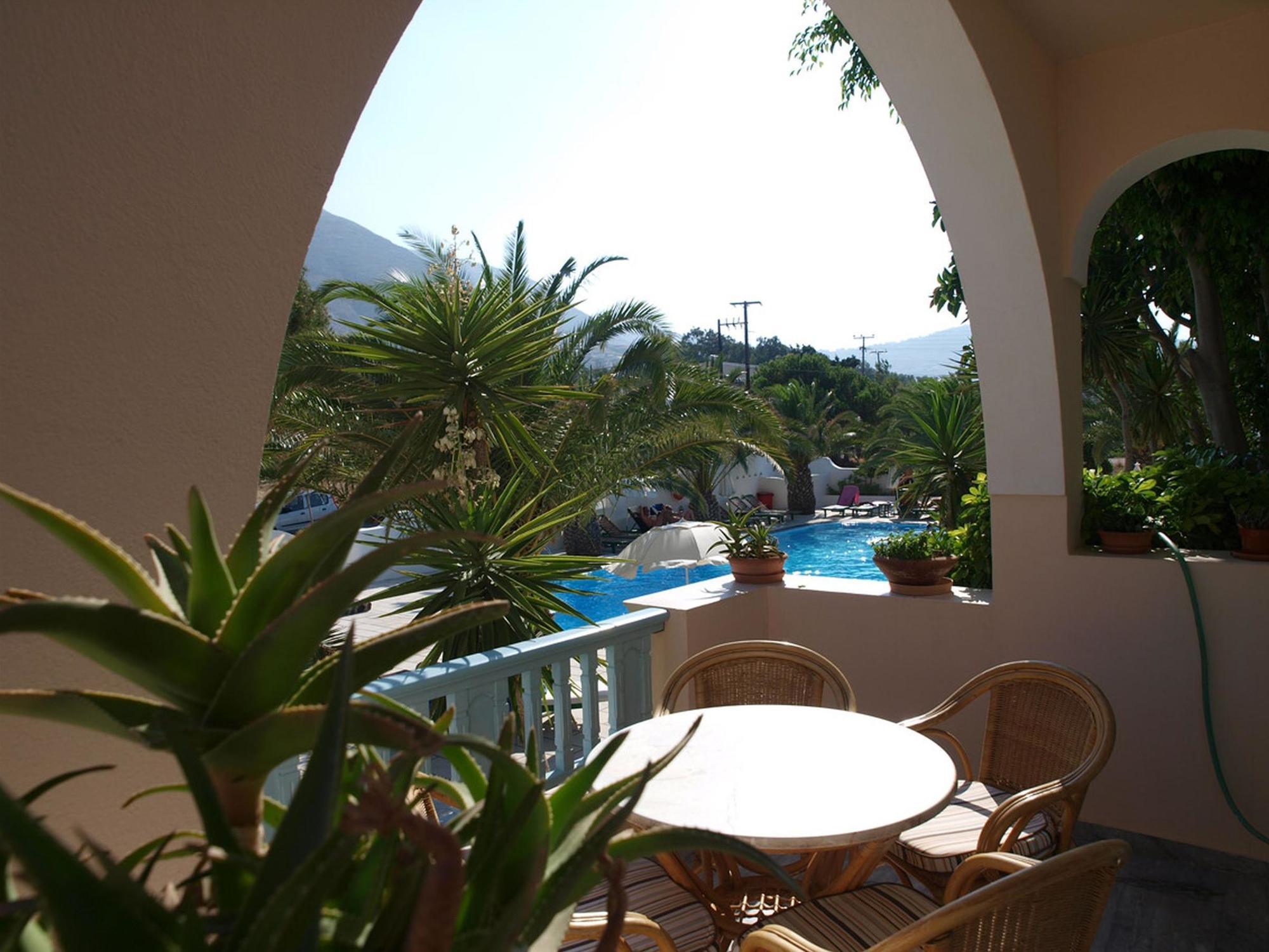 Strogili Hotel - Adults Only Kamari  Exterior photo